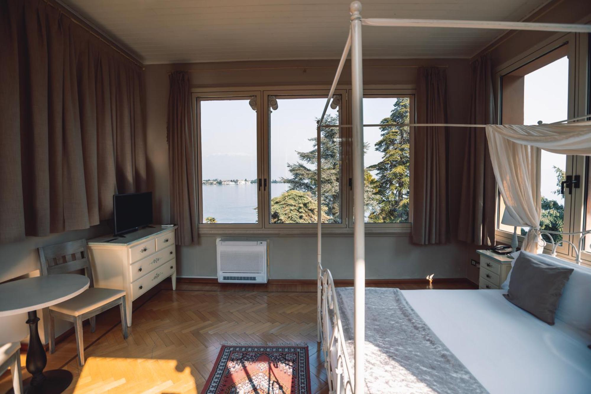 Villa Mimosa Au Lac - Estella Hotels Italia Toscolano Maderno Eksteriør billede